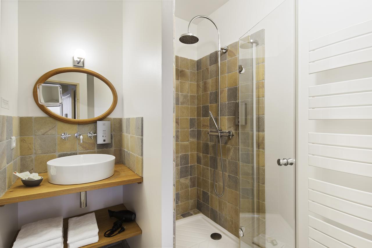 Logis Hotel La Benoite Salles-Arbuissonnas-en-Beaujolais Εξωτερικό φωτογραφία